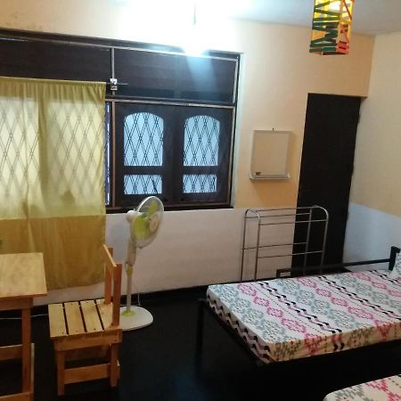 Mazz Homestay Negombo Exterior foto