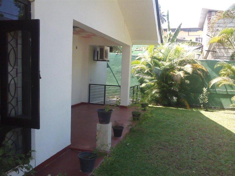 Mazz Homestay Negombo Exterior foto