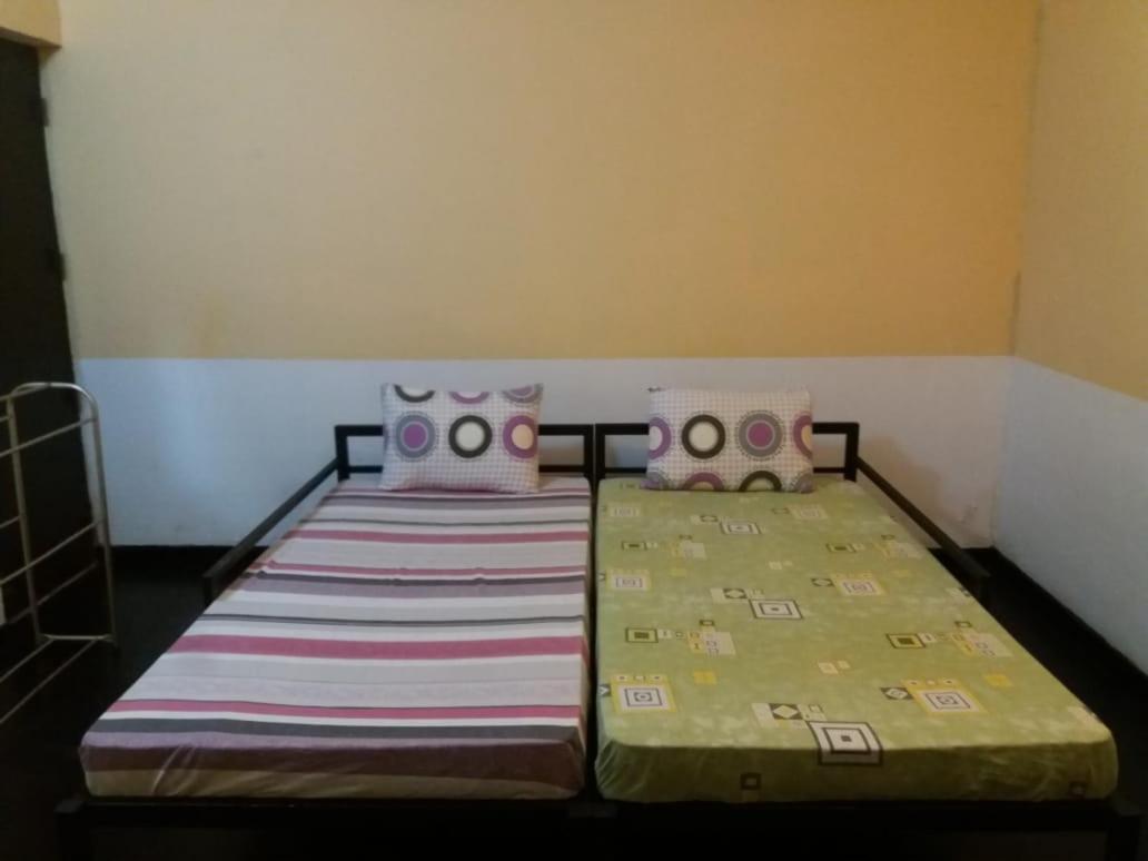 Mazz Homestay Negombo Exterior foto